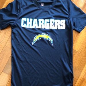 Boys Chargers athletic shirt. Size Small (8)